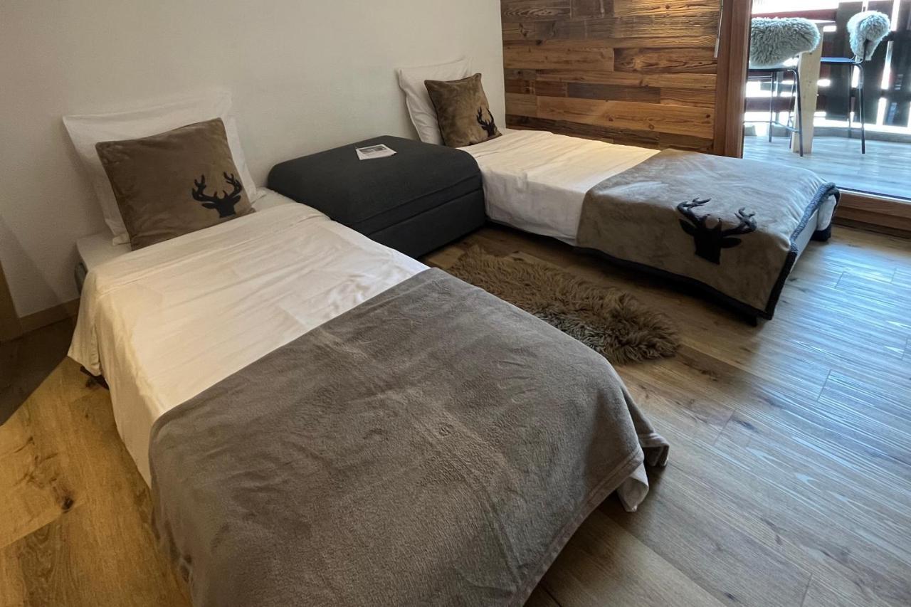 Les Cerfs - Appartement & Studio - Anzère Esterno foto